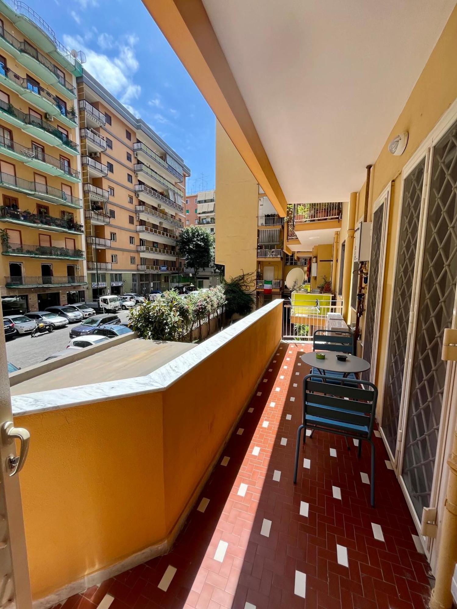 Vomerooms Naples Luaran gambar