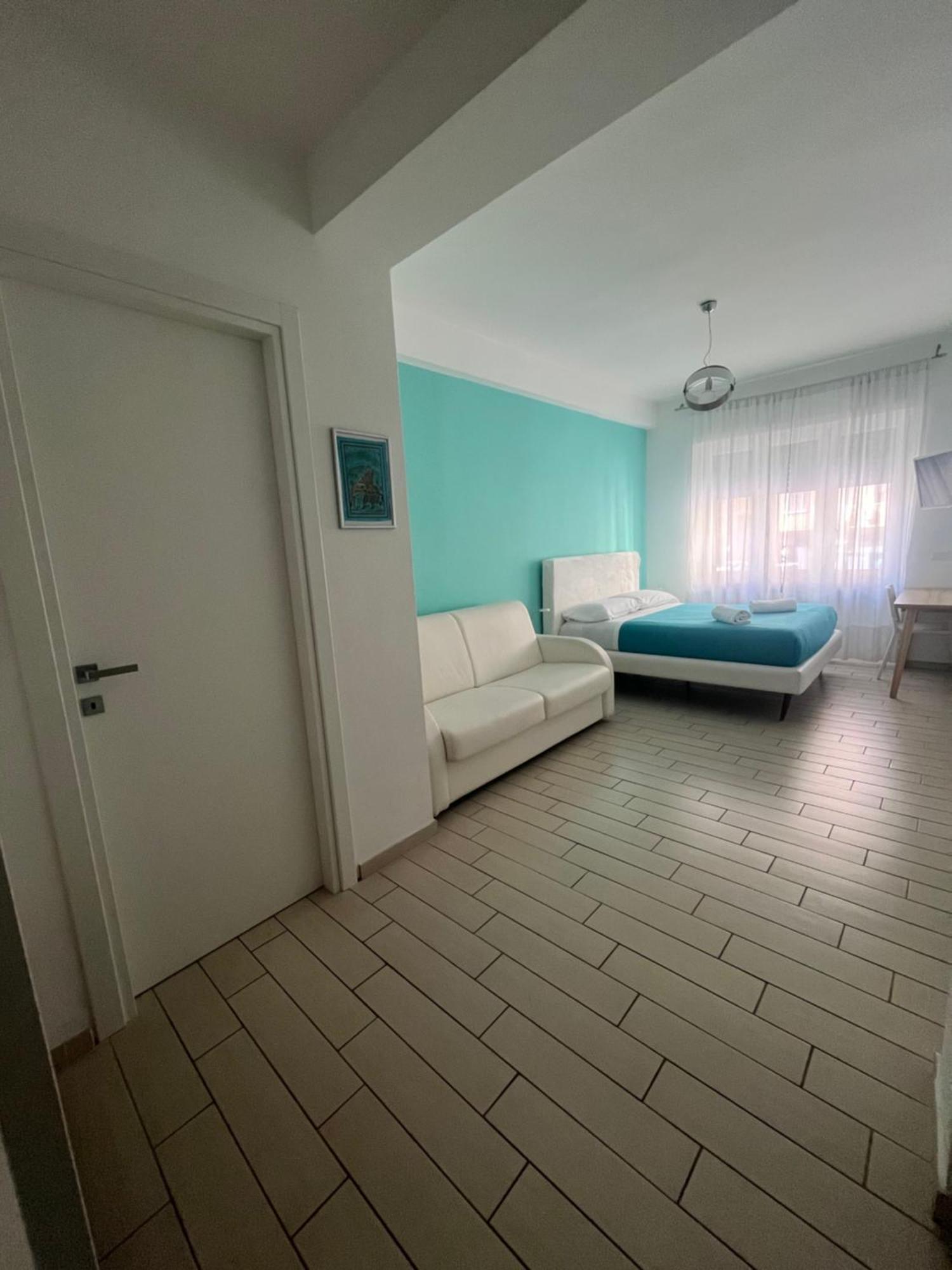 Vomerooms Naples Luaran gambar