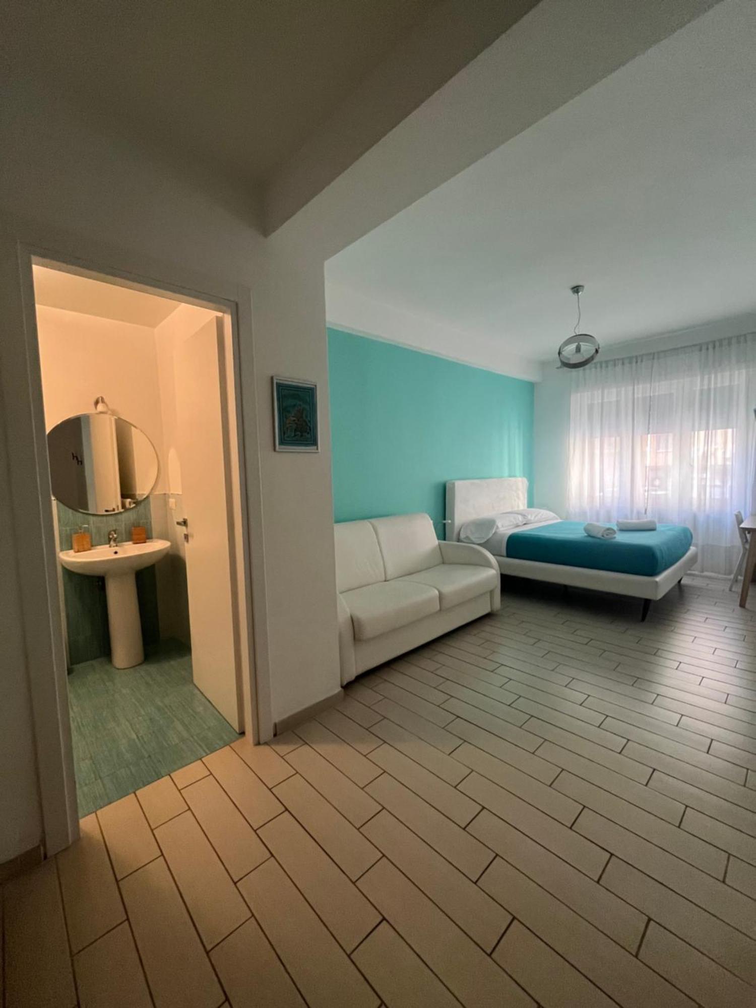 Vomerooms Naples Luaran gambar